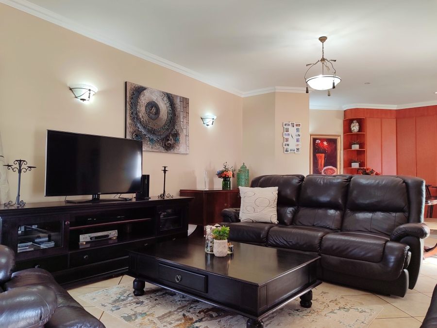 3 Bedroom Property for Sale in Wilkoppies North West